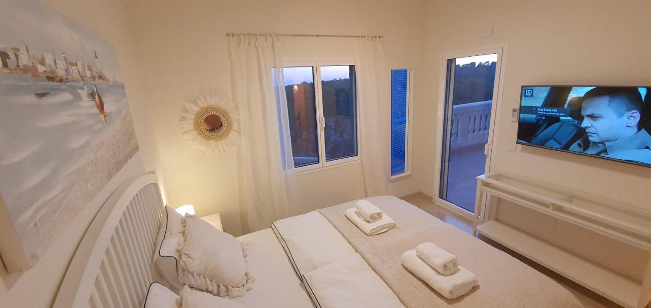 * Casa Del Diamante - Meer- Und Buchtblick Villa * Cala Pi  Exteriör bild