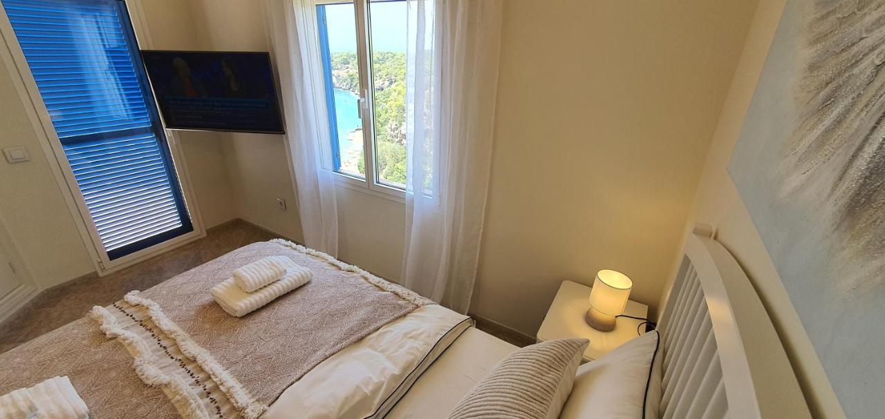 * Casa Del Diamante - Meer- Und Buchtblick Villa * Cala Pi  Exteriör bild